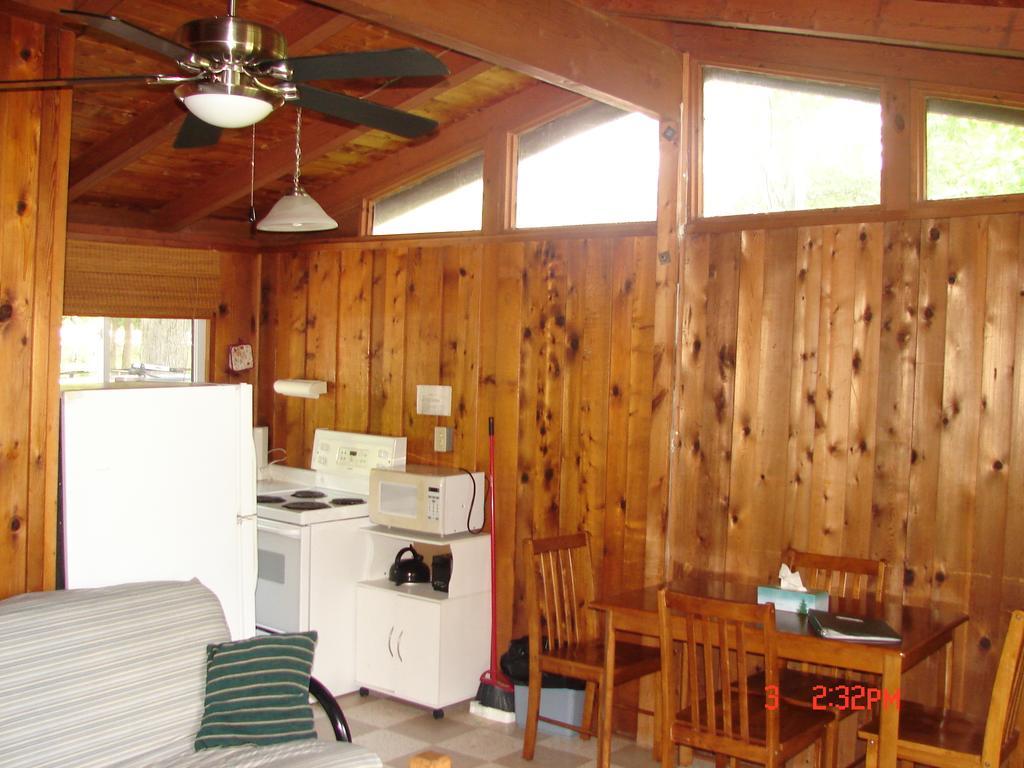 Sunnylea Resort Port Severn Buitenkant foto
