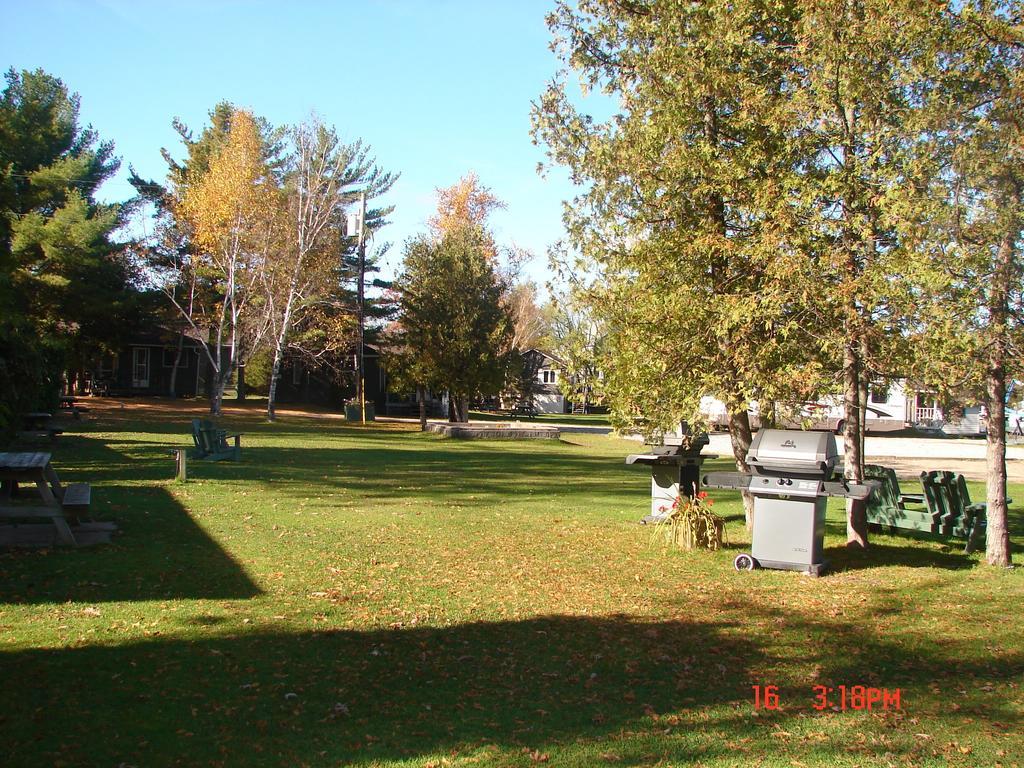 Sunnylea Resort Port Severn Buitenkant foto
